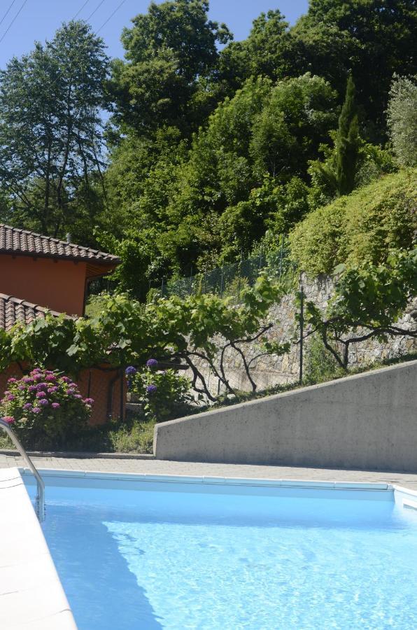 Anma Cottages The Secret Garden Pianello Del Lario Exterior photo