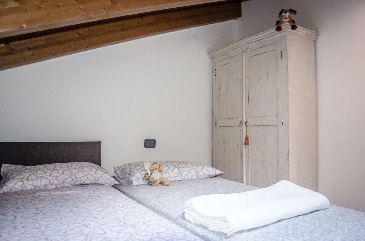 Anma Cottages The Secret Garden Pianello Del Lario Exterior photo